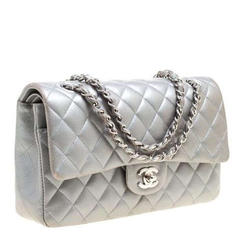 grey chanel purse